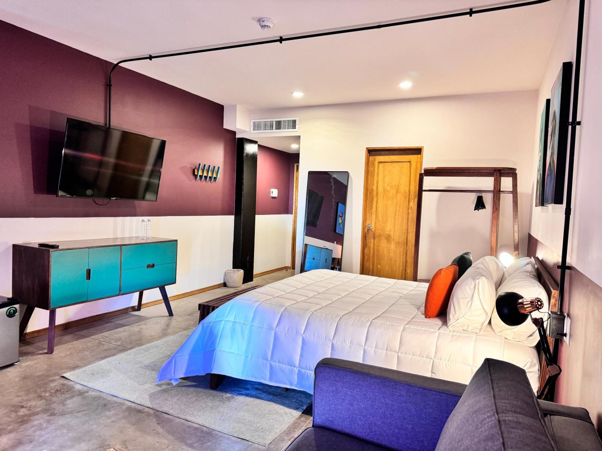 Hotel Ola Chapultepec Гуадалахара Екстериор снимка