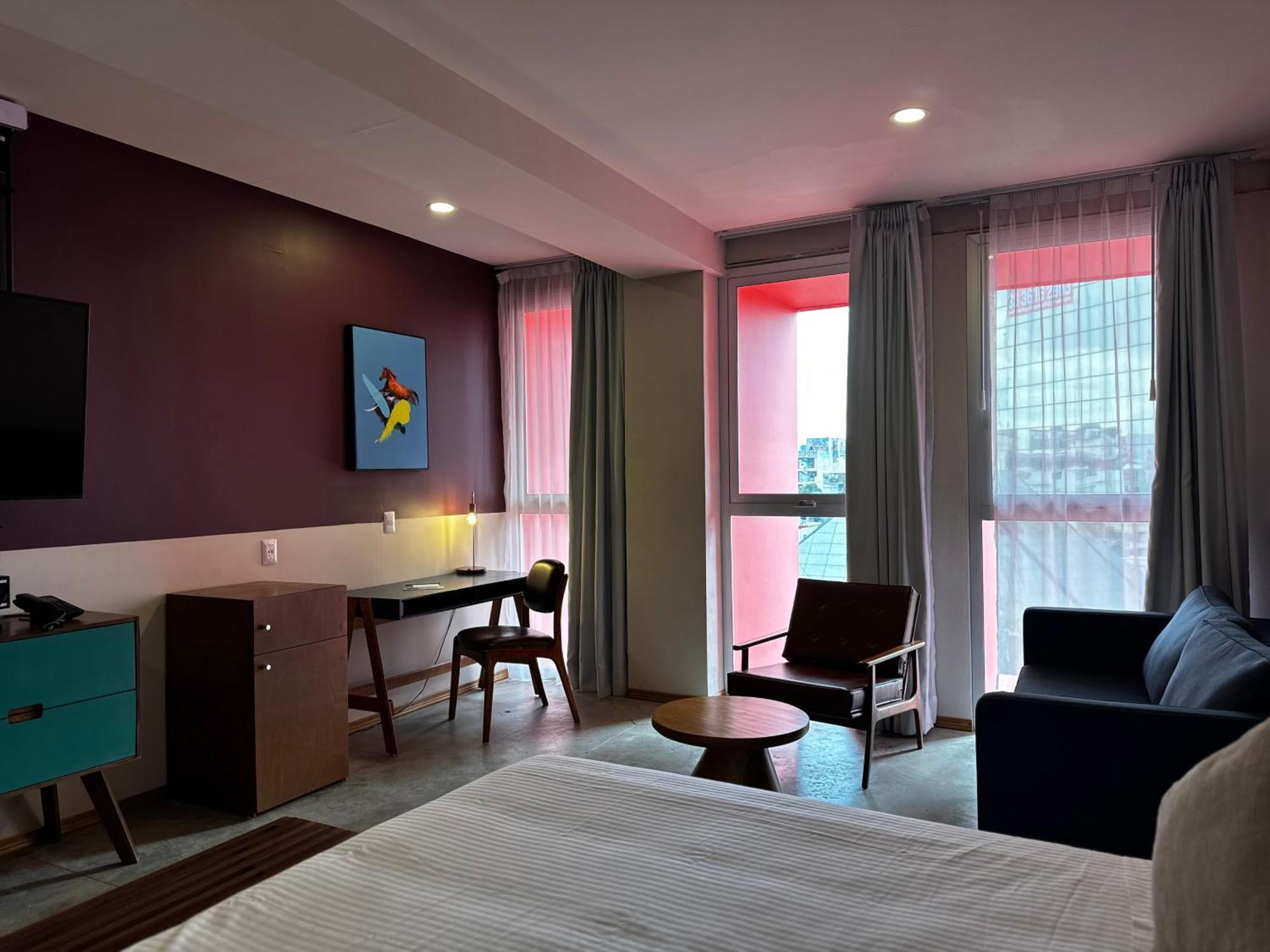 Hotel Ola Chapultepec Гуадалахара Екстериор снимка